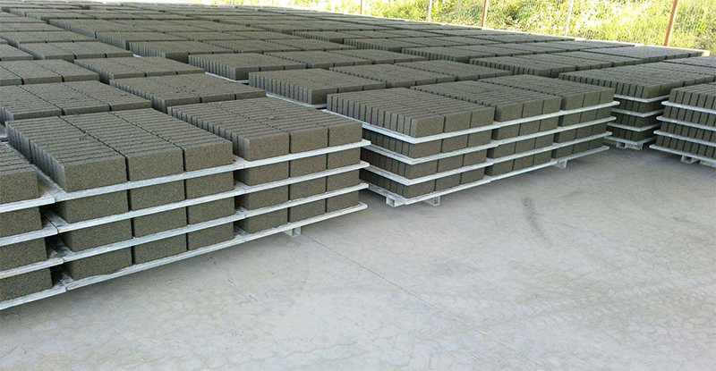 <a href=http://www.gzsanxin.com.cn/ target=_blank class=infotextkey>免燒磚托板</a>